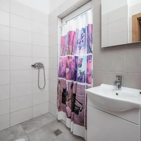 Beautiful In With Wifi Holiday home Medulin
